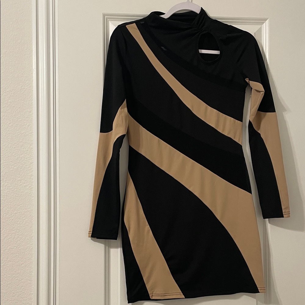 Charming Charlie Black and Tan Long-Sleeve Bodycon Dress